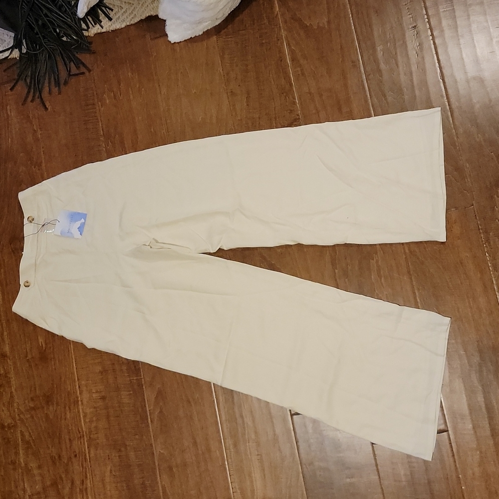 Classic high waist cream trousers